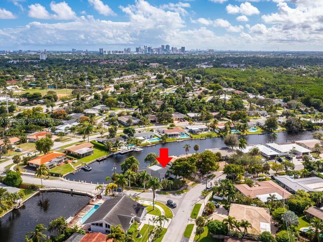 2856 NW 10th Avenue, Wilton Manors, FL 33311