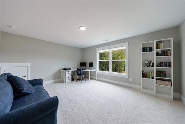 130 Lapis Lake Point, Fayetteville, GA 30215