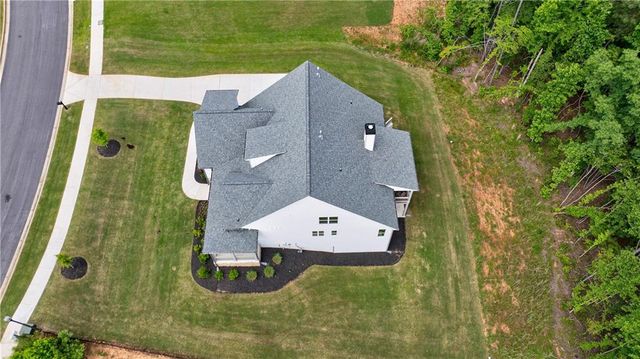 130 Lapis Lake Point, Fayetteville, GA 30215