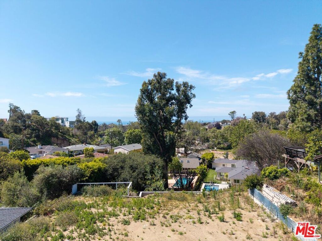 1025 Las Pulgas Road, Pacific Palisades, CA 90272 — photo 3