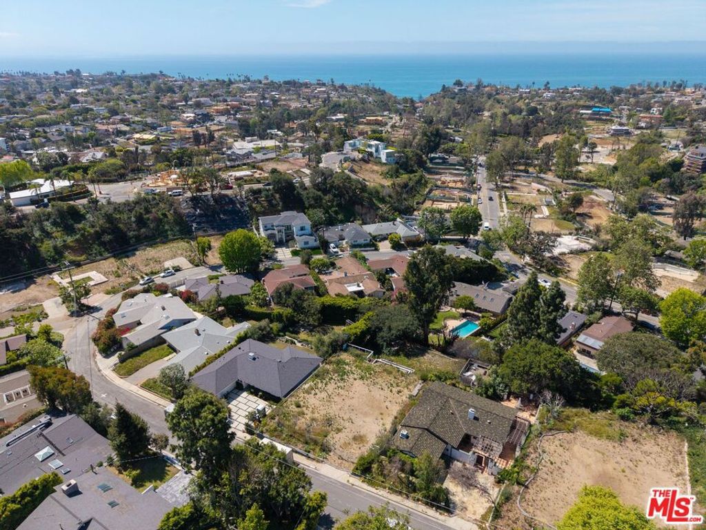 1025 Las Pulgas Road, Pacific Palisades, CA 90272 — photo 5