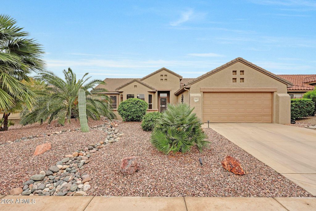 15897 W Summerwalk Drive, Surprise, AZ 85374