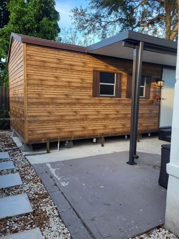 2137 NW 97th St 2137, Miami, FL 33147