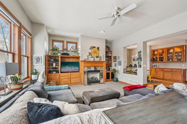 3110 Nathan Lane N, Plymouth, MN 55441