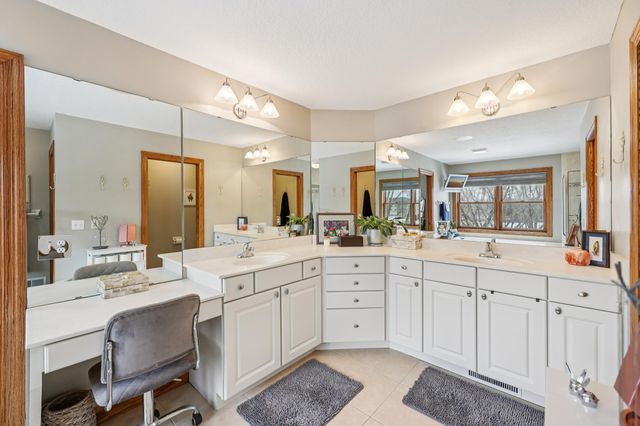 3110 Nathan Lane N, Plymouth, MN 55441