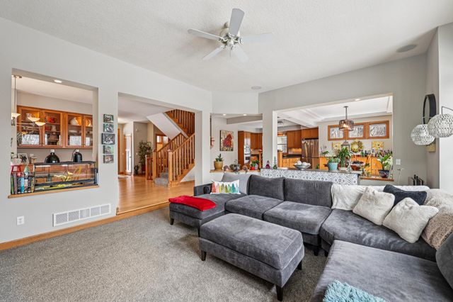 3110 Nathan Lane N, Plymouth, MN 55441