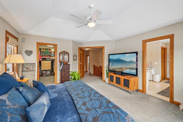 3110 Nathan Lane N, Plymouth, MN 55441