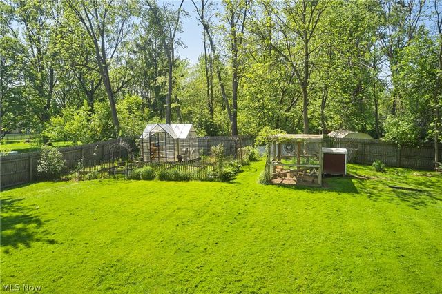3368 Wadsworth Road, Norton, OH 44203