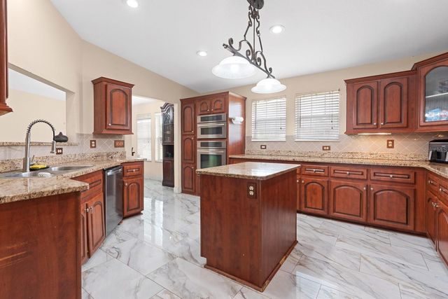 37520 PHELPS ROAD, Zephyrhills, FL 33541