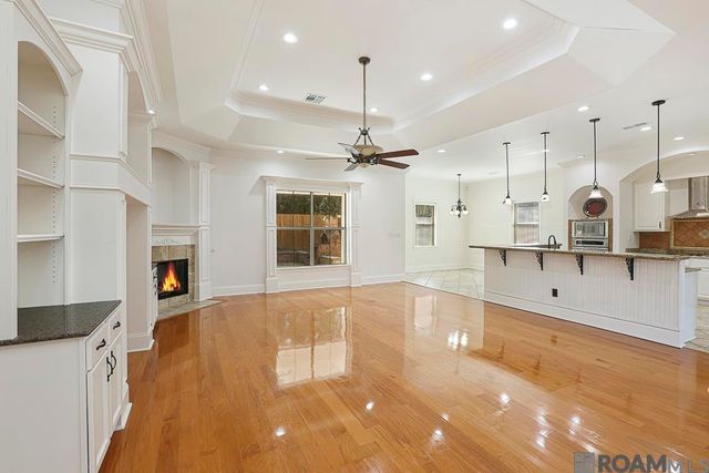 35261 Beverly Hills Dr, Prairieville, LA 70769