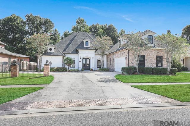 35261 Beverly Hills Dr, Prairieville, LA 70769