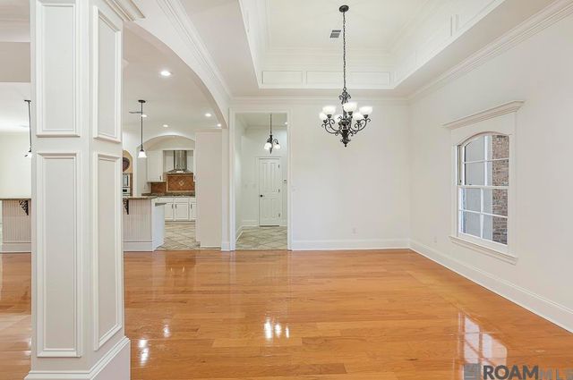 35261 Beverly Hills Dr, Prairieville, LA 70769