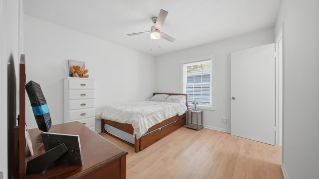 1320 Gadd Road, Hixson, TN 37343
