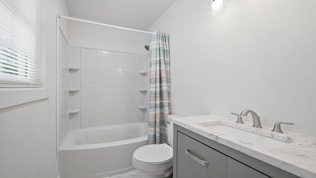 1320 Gadd Road, Hixson, TN 37343