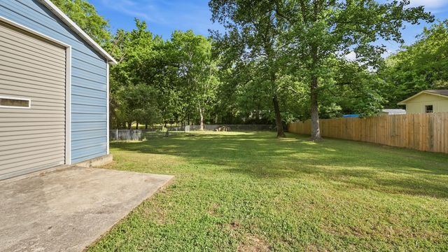 1320 Gadd Road, Hixson, TN 37343