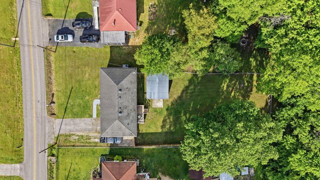 1320 Gadd Road, Hixson, TN 37343