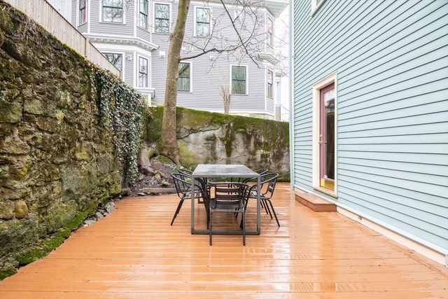 32 Spring Park Ave 1, Boston, MA 02130