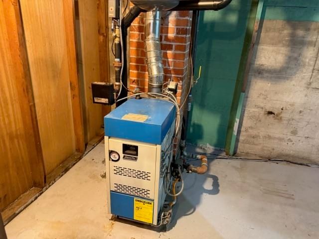 224 N Locust Rd, Spokane Valley, WA 99206