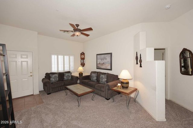 8013 W ZOE ELLA Way, Peoria, AZ 85382