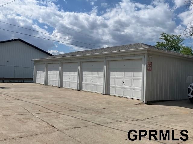 3255 S 12 Street, Lincoln, NE 68502