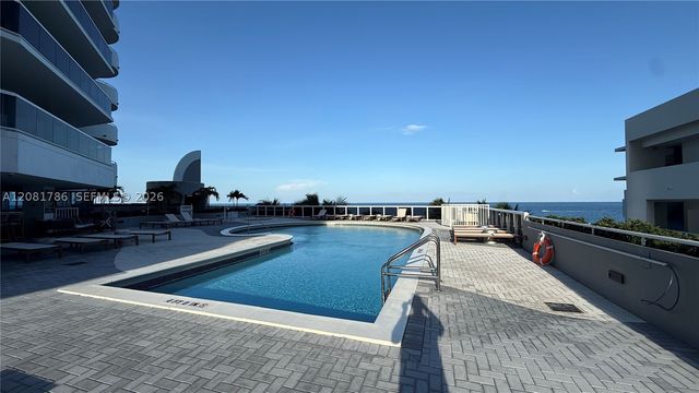 6301 Collins Ave LPH4, Miami Beach, FL 33141