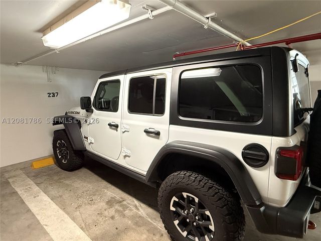 6301 Collins Ave LPH4, Miami Beach, FL 33141