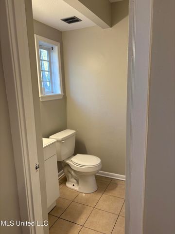 2412 Oxford Drive, Gautier, MS 39553