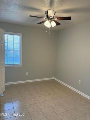 2412 Oxford Drive, Gautier, MS 39553