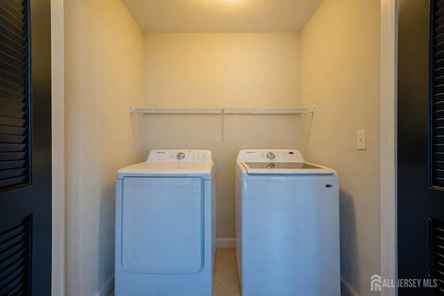 1718 W 4th Street W, Piscataway, NJ 08854