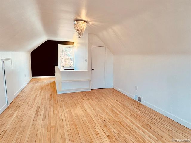 25715 W Hills Drive, Dearborn Heights, MI 48125