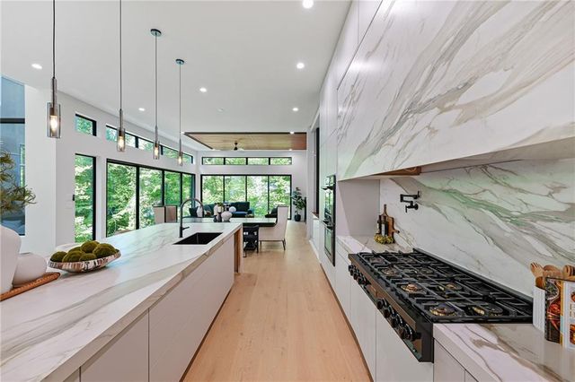 2147 Briarwillow Drive, Atlanta, GA 30345