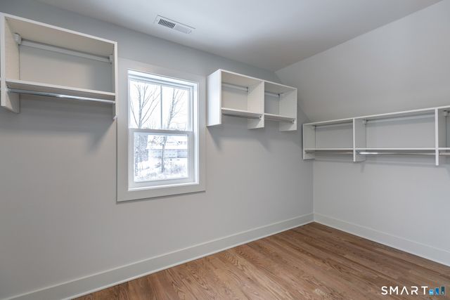 195 Willow Creek Estates Drive, Southbury, CT 06488