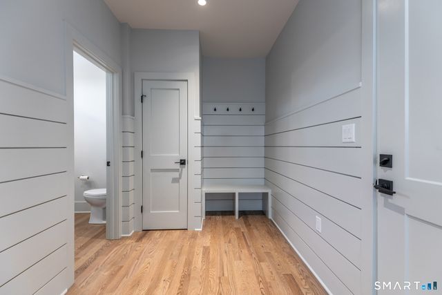 195 Willow Creek Estates Drive, Southbury, CT 06488