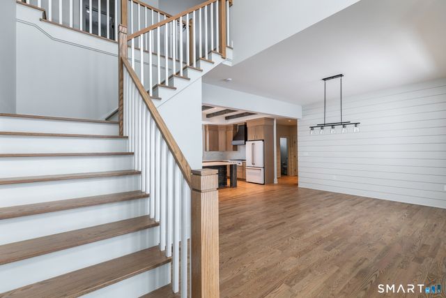 195 Willow Creek Estates Drive, Southbury, CT 06488