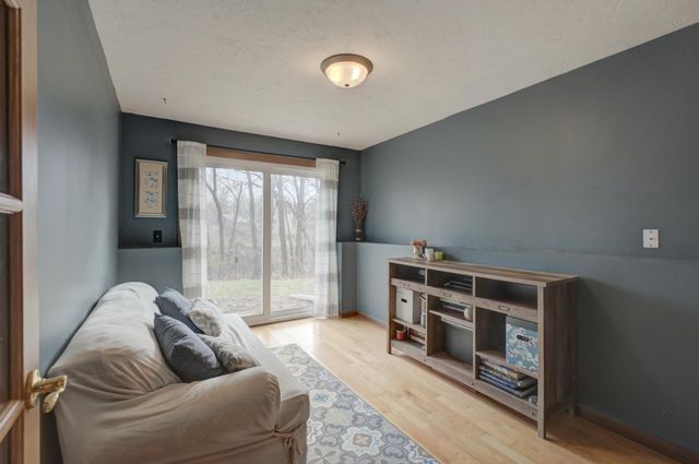 1174 Benton Way, Arden Hills, MN 55112