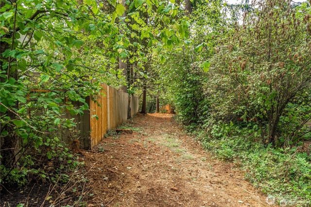 17911 Clearland Boulevard SE, Yelm, WA 98597