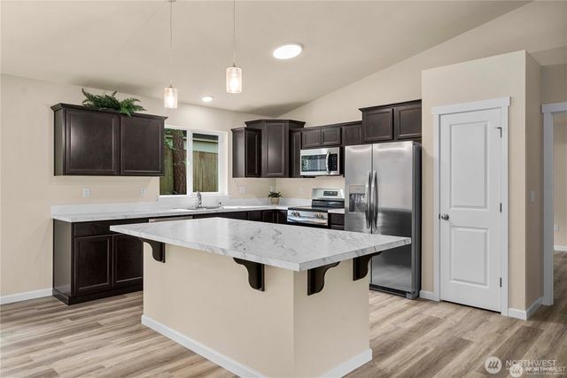 17911 Clearland Boulevard SE, Yelm, WA 98597