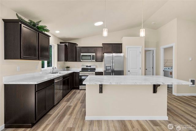 17911 Clearland Boulevard SE, Yelm, WA 98597