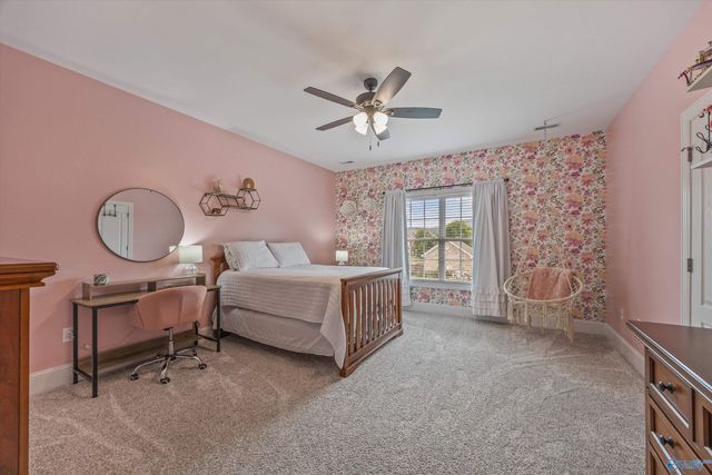 3200 Stone Path Lane, Owens Cross Roads, AL 35763