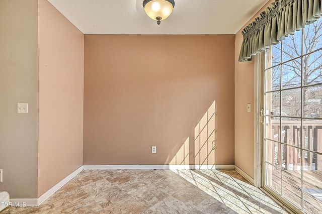 1476 Tn-126 A1, Bristol, TN 37620