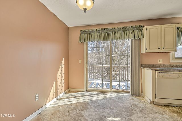 1476 Tn-126 A1, Bristol, TN 37620