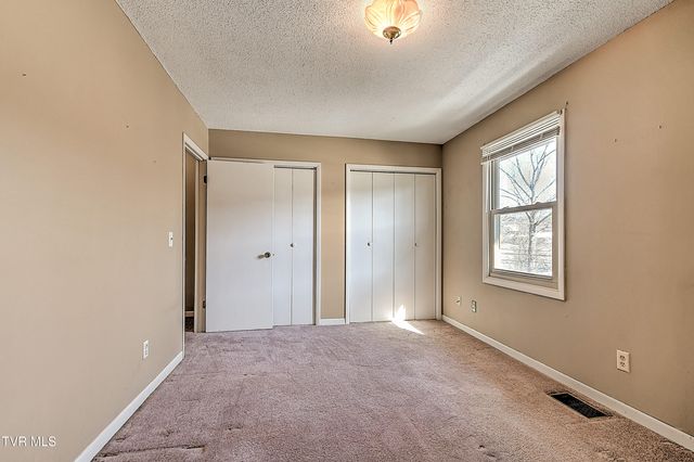 1476 Tn-126 A1, Bristol, TN 37620