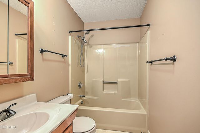 1476 Tn-126 A1, Bristol, TN 37620