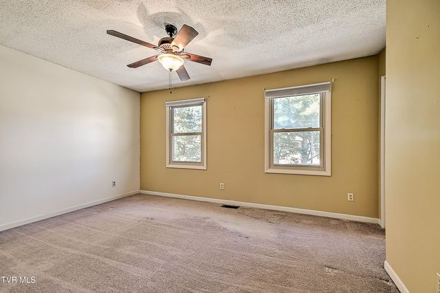 1476 Tn-126 A1, Bristol, TN 37620