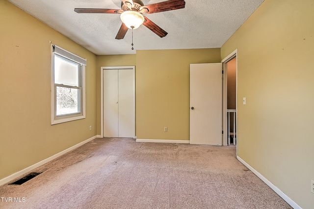 1476 Tn-126 A1, Bristol, TN 37620