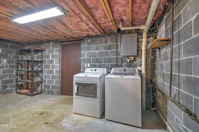 1476 Tn-126 A1, Bristol, TN 37620