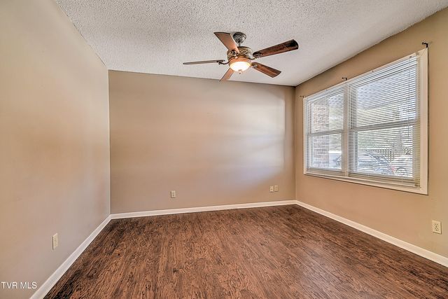 1476 Tn-126 A1, Bristol, TN 37620