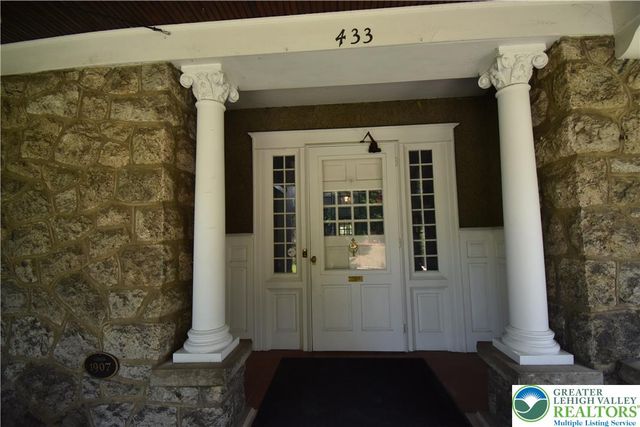 433 Paxinosa Avenue, Easton, PA 18042