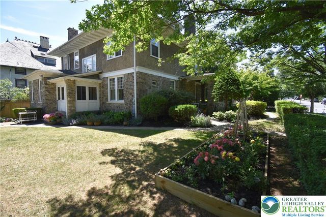 433 Paxinosa Avenue, Easton, PA 18042