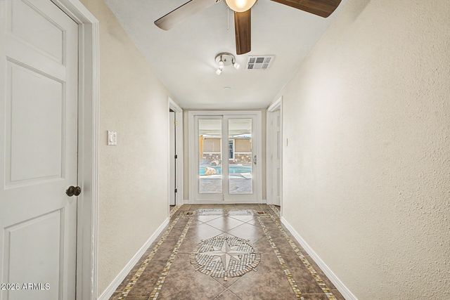 2539 W LUKE Avenue, Phoenix, AZ 85017